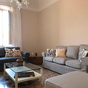 Apartment Casa Galliera Centro, Bologna